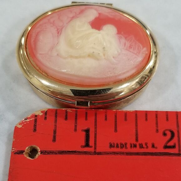 Mother and child cameo pill box - Picture 2 of 8